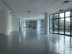 Thyssen Haniel Logistics Centre (D16), Warehouse #464657701
